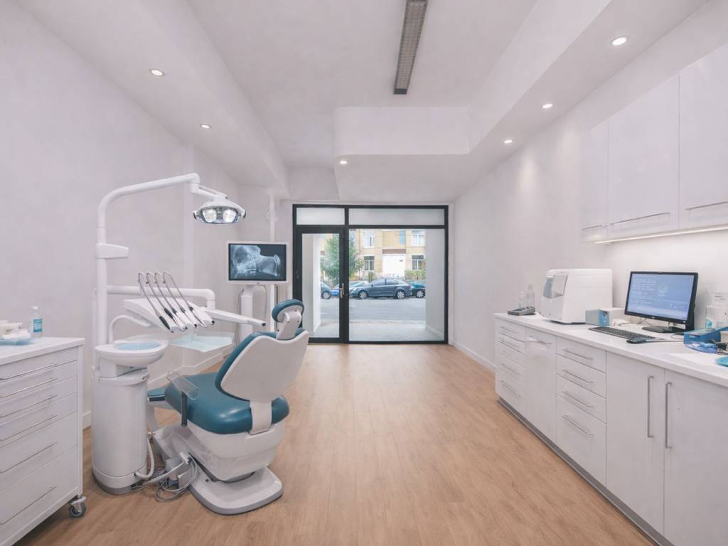 negozio in vendita a Milano in zona Porta Vittoria