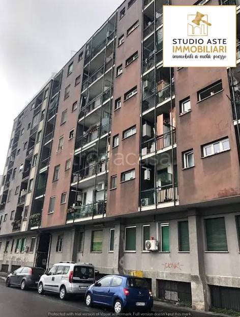 appartamento in vendita a Milano in zona Rogoredo