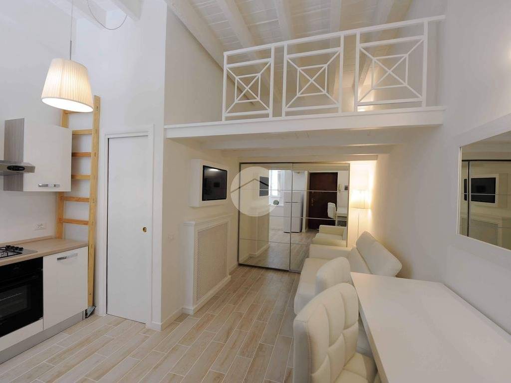 appartamento in vendita a Milano in zona Casoretto