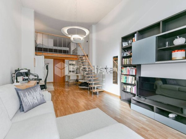 appartamento in vendita a Milano in zona Città Studi