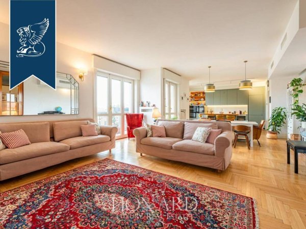 appartamento in vendita a Milano in zona Centro Direzionale