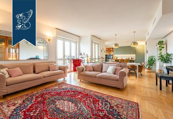 appartamento in vendita a Milano in zona Centro Direzionale