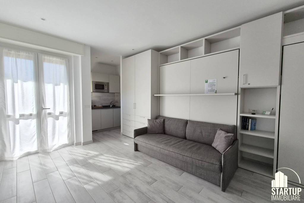 appartamento in vendita a Milano in zona Barona