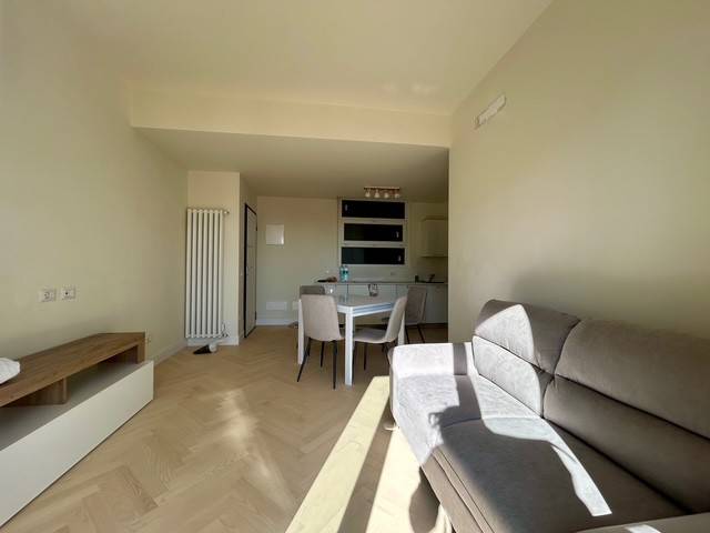 appartamento in vendita a Milano in zona Solari