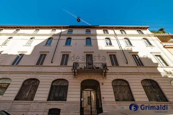 appartamento in vendita a Milano in zona Rembrandt