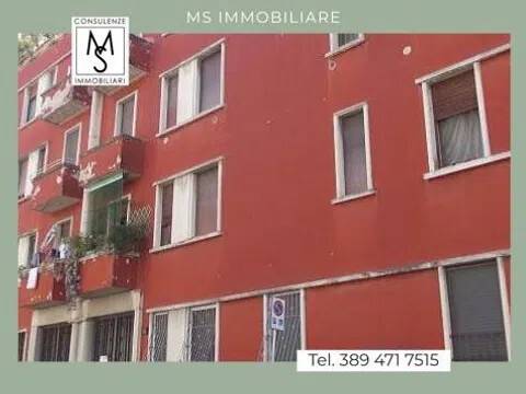 appartamento in vendita a Milano in zona Famagosta