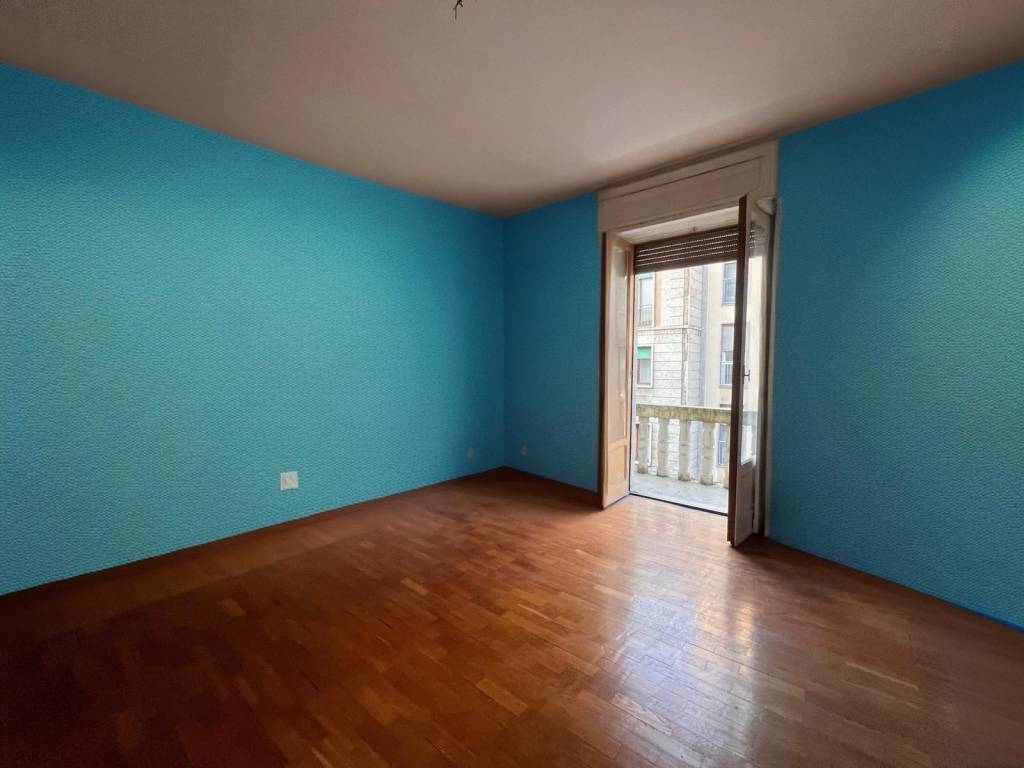 appartamento in vendita a Milano in zona Guastalla