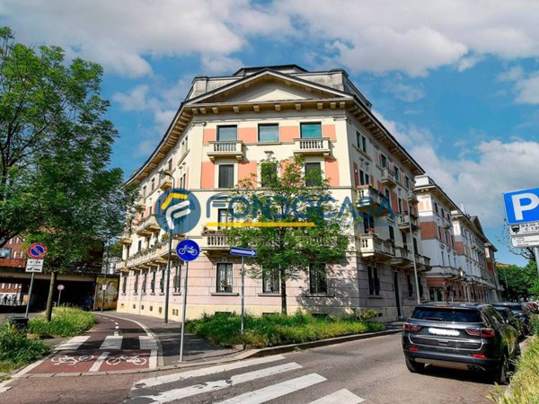 appartamento in vendita a Milano in zona Maggiolina