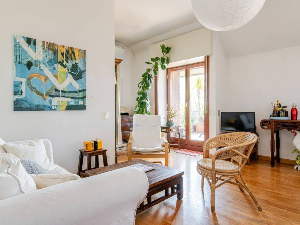 appartamento in vendita a Milano in zona Porta Venezia