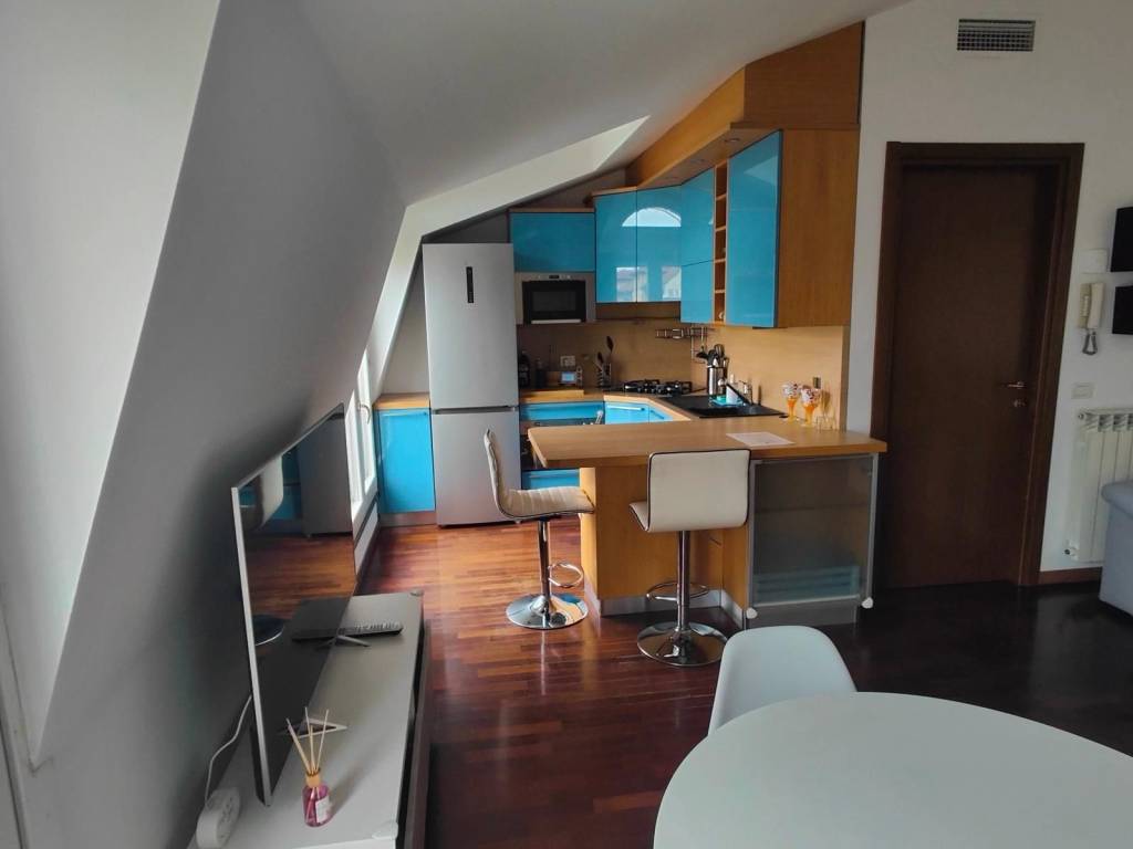 appartamento in vendita a Milano in zona Isola