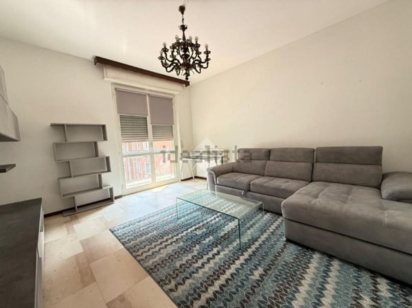 appartamento in vendita a Milano in zona Famagosta