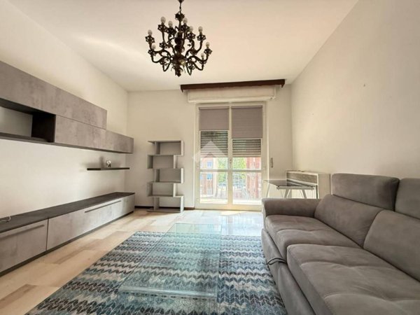 appartamento in vendita a Milano in zona Famagosta