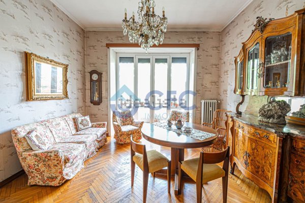 appartamento in vendita a Milano in zona Porta Venezia