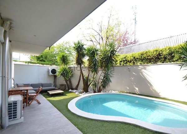 appartamento in vendita a Milano in zona Lambrate