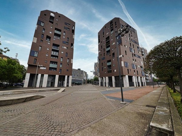 appartamento in vendita a Milano in zona Il Portello