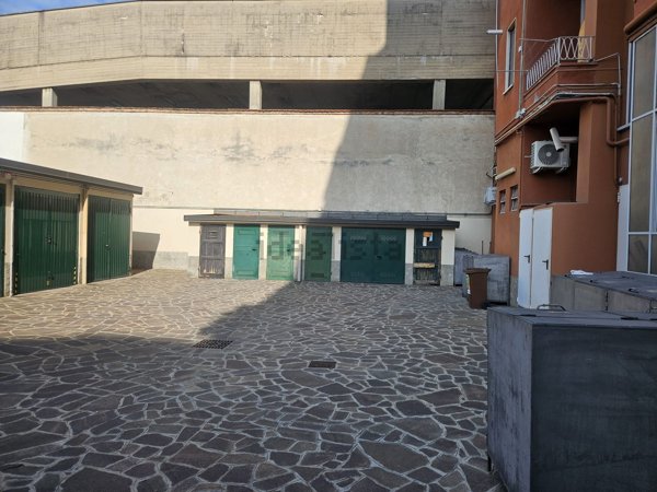 appartamento in vendita a Milano in zona Il Portello