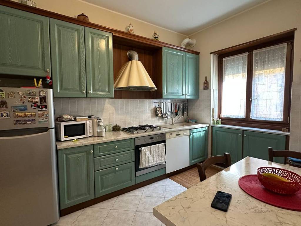 appartamento in vendita a Milano in zona Solari