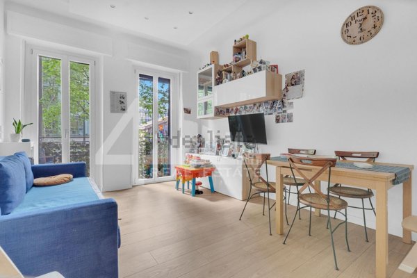 appartamento in vendita a Milano in zona Isola