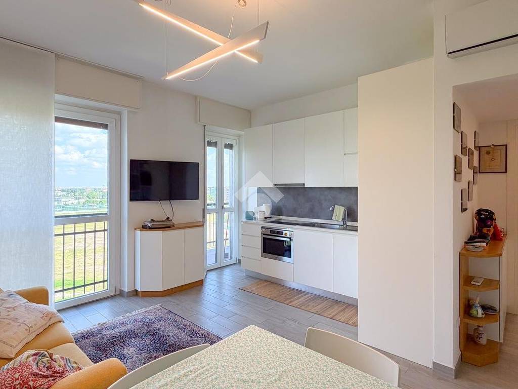 appartamento in vendita a Milano in zona Piazzale Lodi