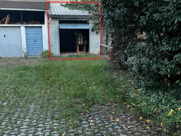 locale di sgombero in vendita a Milano in zona Precotto