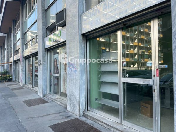 negozio in vendita a Milano in zona Maggiolina