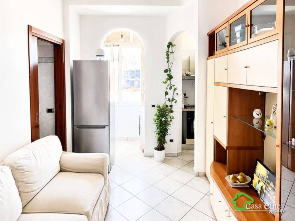 appartamento in vendita a Milano in zona Corvetto