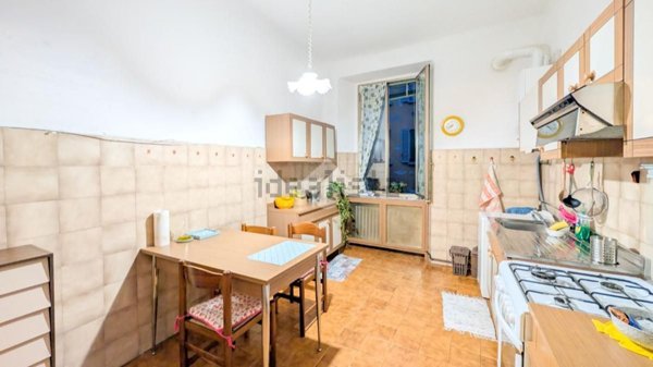 appartamento in vendita a Milano in zona XXII Marzo
