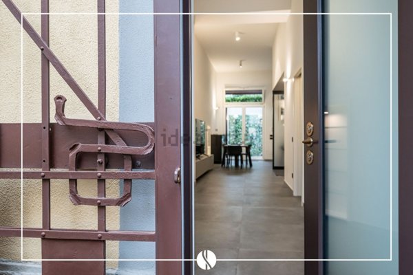 appartamento in vendita a Milano in zona Isola