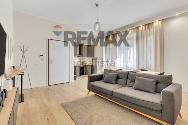 appartamento in vendita a Milano in zona Rogoredo