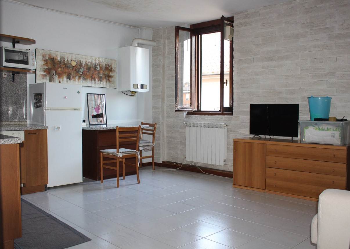 appartamento in vendita a Milano in zona Trenno