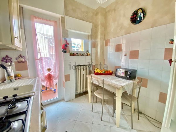 appartamento in vendita a Milano in zona Baggio