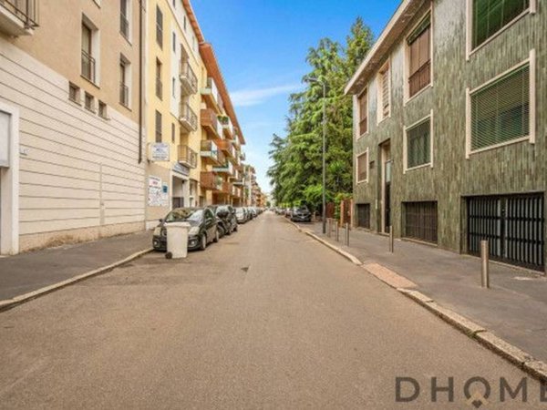 negozio in vendita a Milano in zona Cagnola