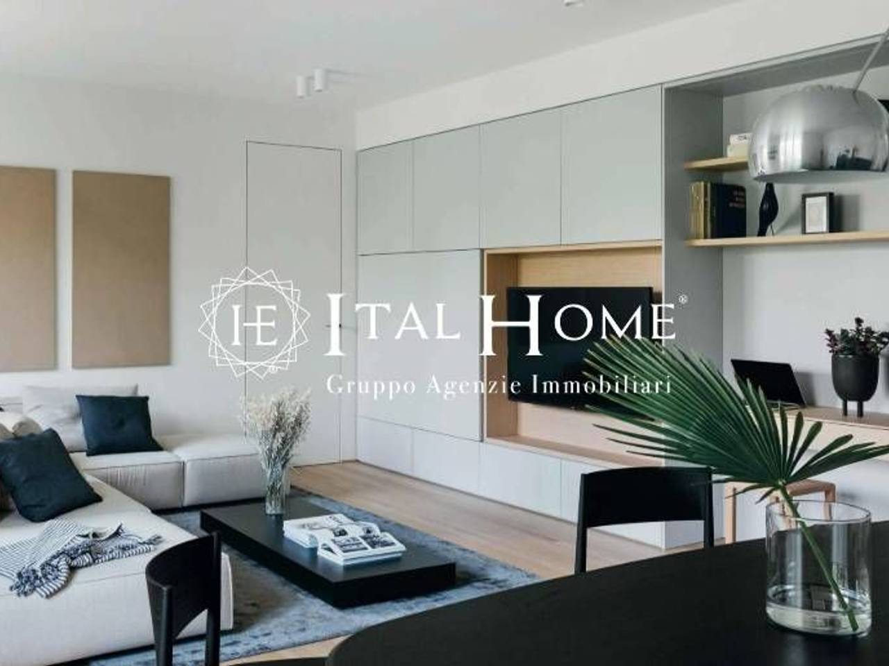 appartamento in vendita a Milano in zona Dergano