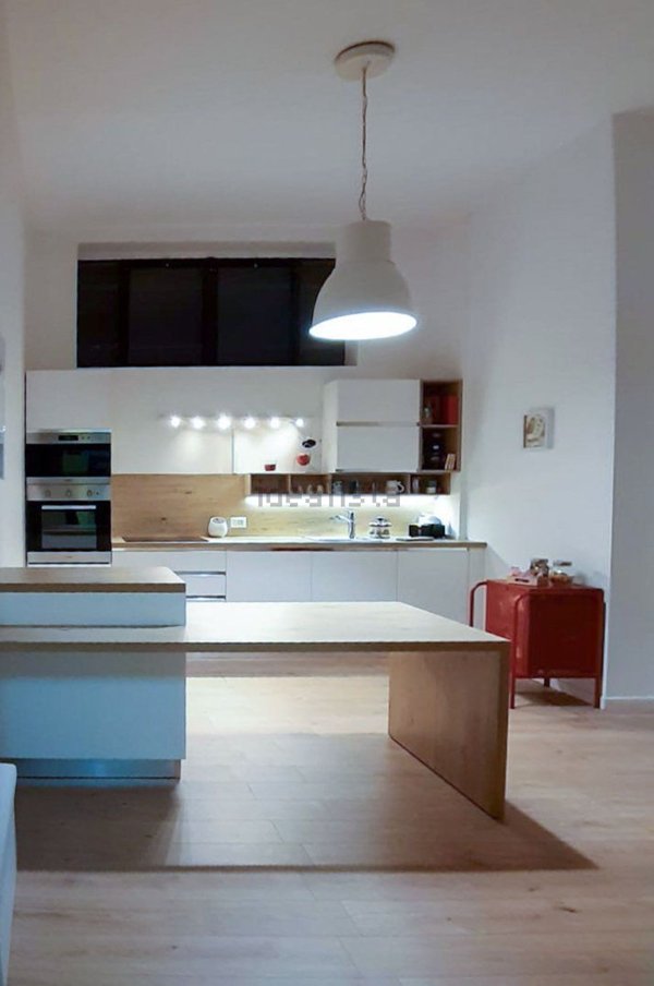ufficio in vendita a Milano