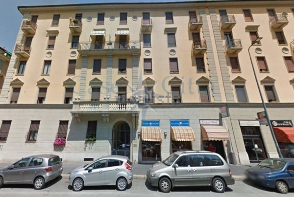 appartamento in vendita a Milano in zona Forze Armate