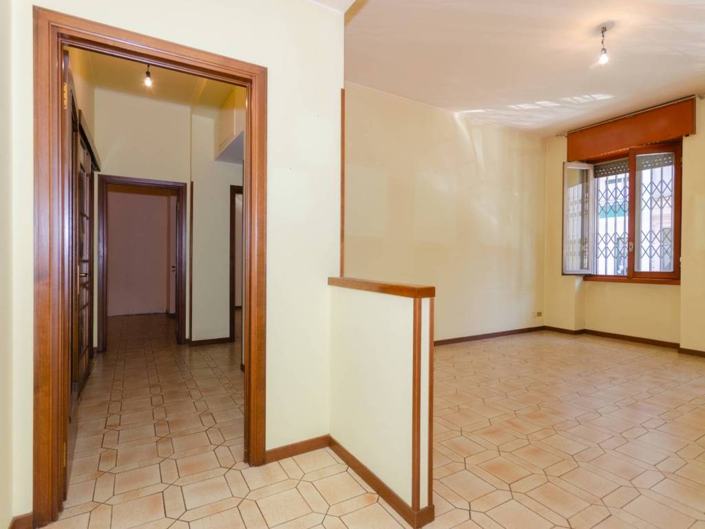 appartamento in vendita a Milano in zona Porta Vittoria