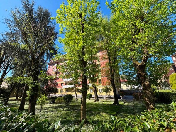 appartamento in vendita a Milano in zona Solari