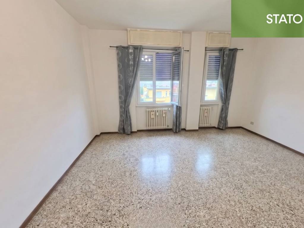 appartamento in vendita a Milano in zona Famagosta