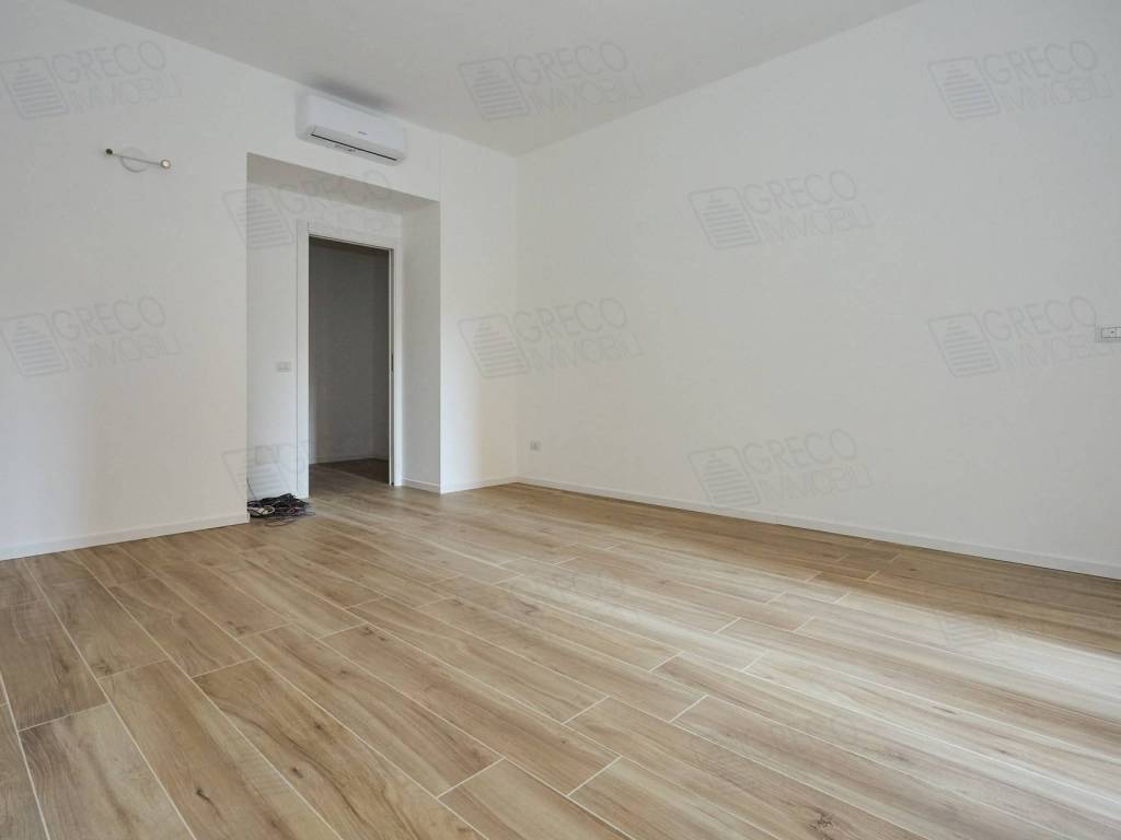 appartamento in vendita a Milano in zona Sempione