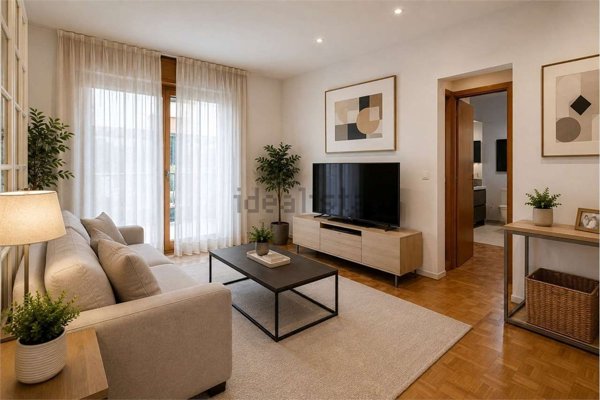appartamento in vendita a Milano in zona Vigentino