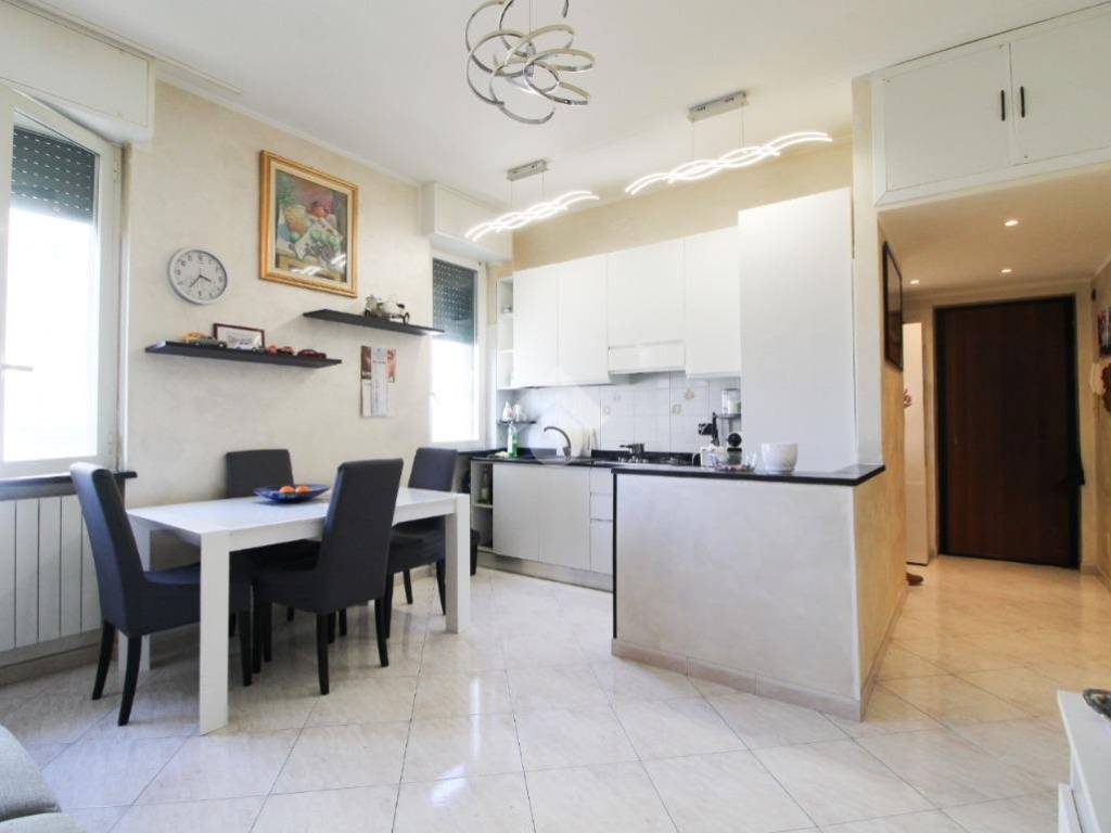 appartamento in vendita a Milano in zona Bicocca