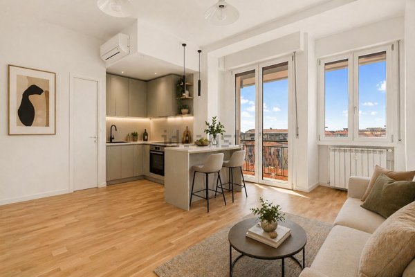 appartamento in vendita a Milano in zona Lorenteggio