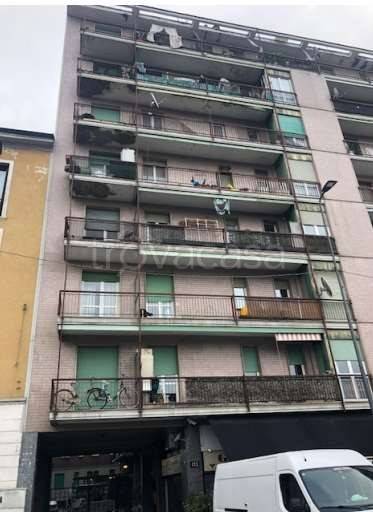 appartamento in vendita a Milano in zona Rogoredo
