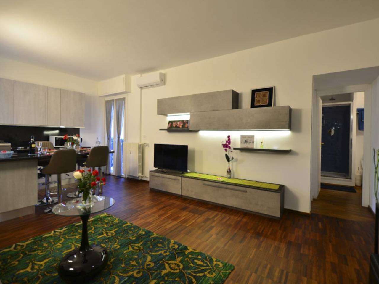 appartamento in vendita a Milano in zona Vigentino