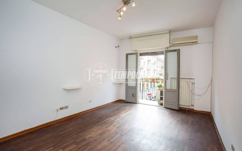 appartamento in vendita a Milano in zona Isola