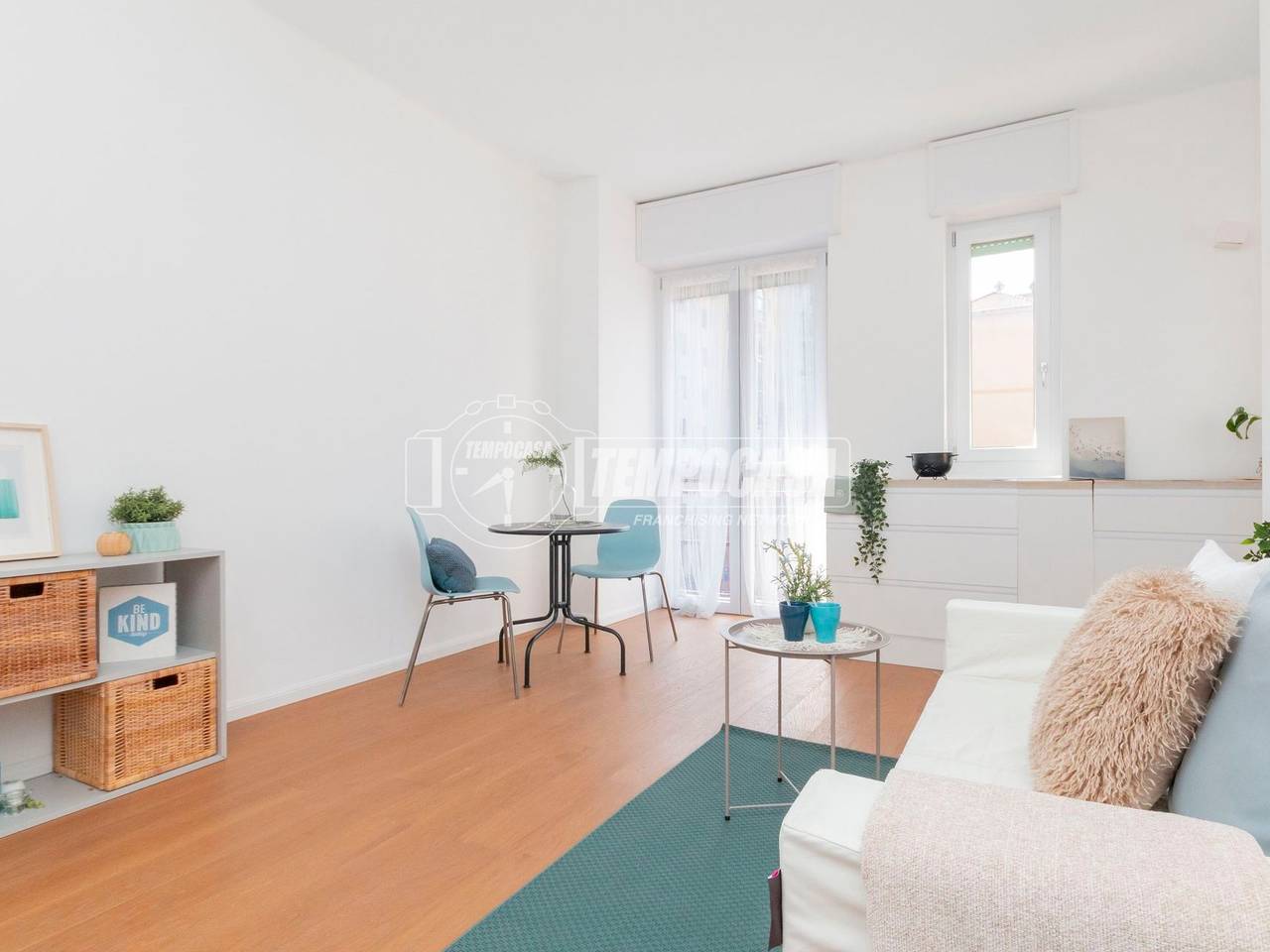 appartamento in vendita a Milano in zona Lorenteggio