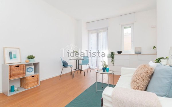 appartamento in vendita a Milano in zona Lorenteggio
