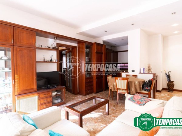 appartamento in vendita a Milano in zona QT8