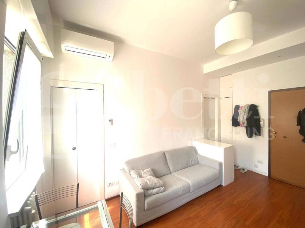 appartamento in vendita a Milano in zona Maggiolina
