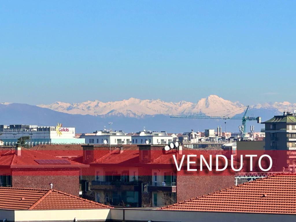 appartamento in vendita a Milano in zona Città Studi